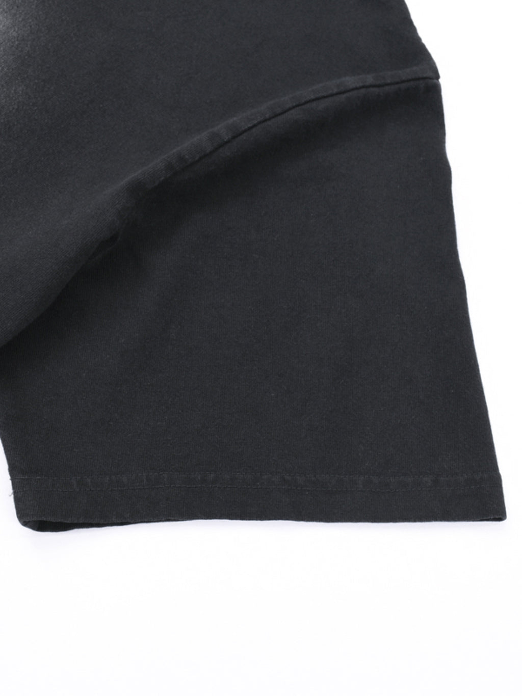 tops,black,t-shirt