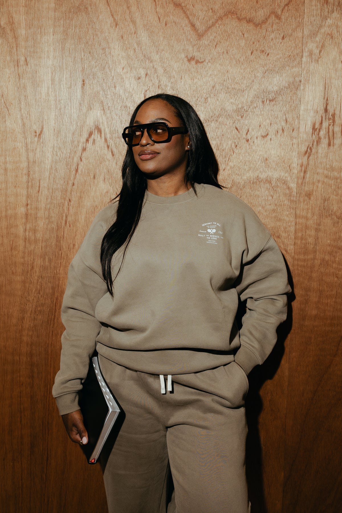 WOMENS SERVANT FOR ALL SWEATSHIRT GREY COFFEE